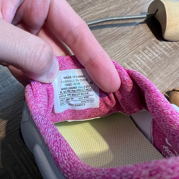 Nike Sample Juniper Trail 2 GORE-TEX Womens 8 Waterproof Trail Running Shoes New - Picture 11 of 11